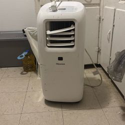 Portable Hisense 8,000 btu Ac Unit 