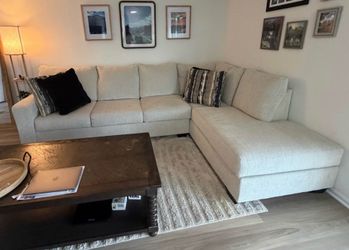 Cambri Sectional Sofa with Chaise