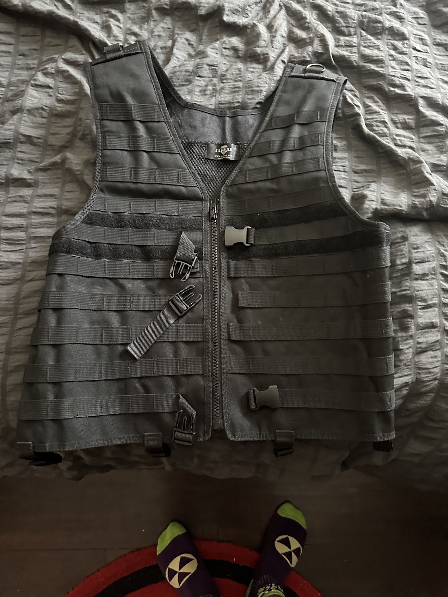 Grey and black tactical vest