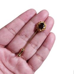 Vintage Gold Toned Purple Gem Pin
