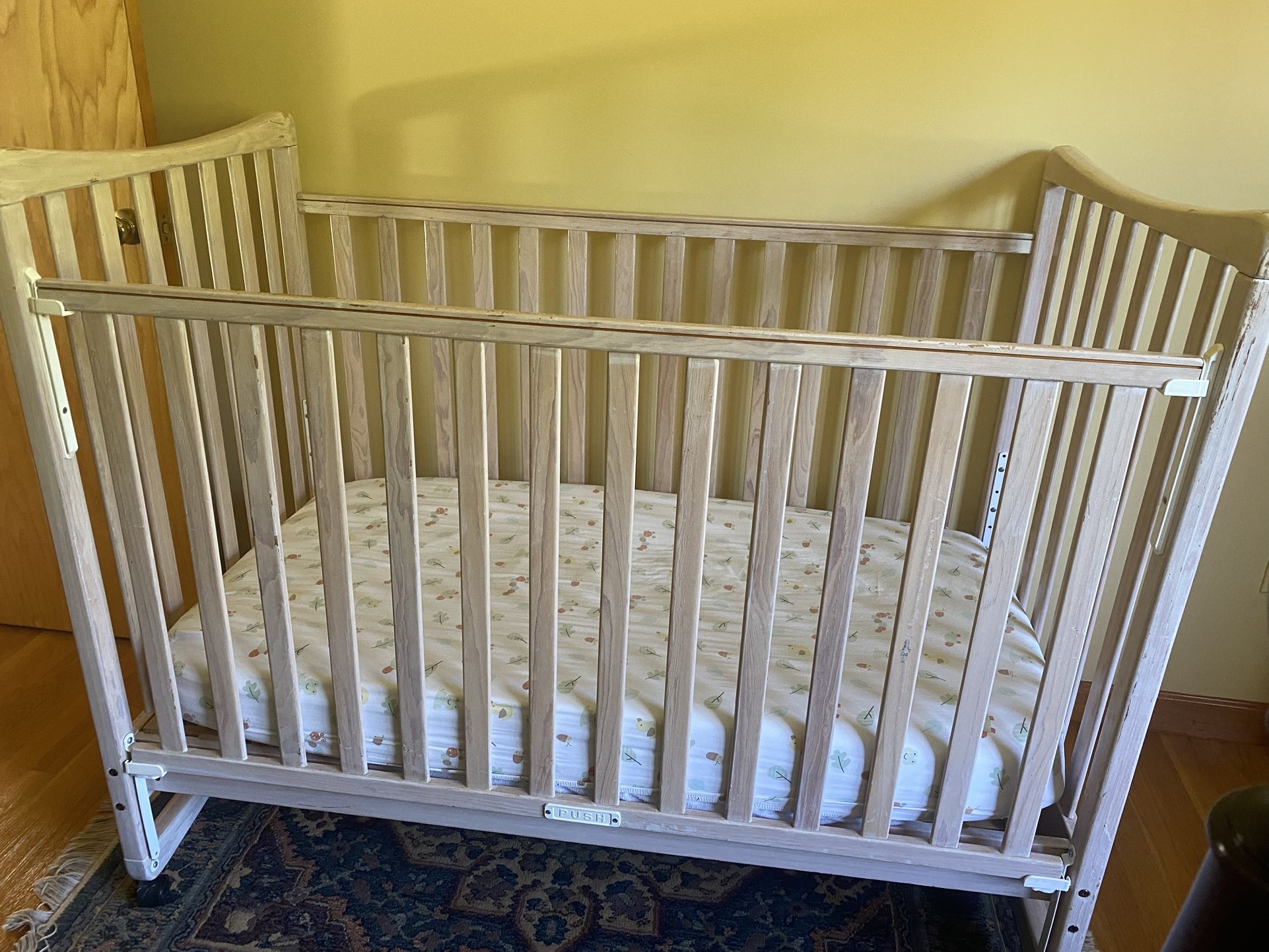Free Crib