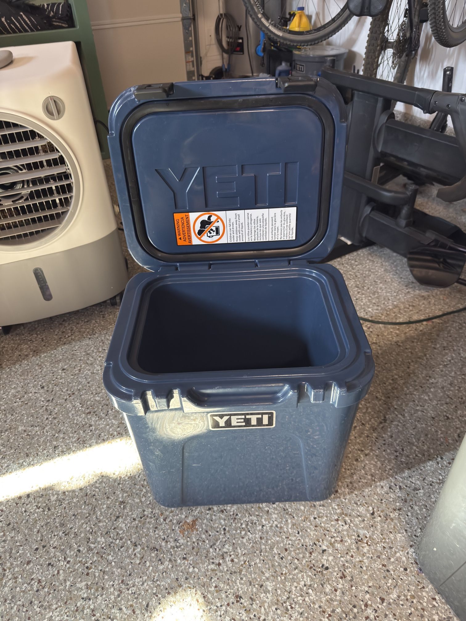 Yeti 24 Hard Cooler