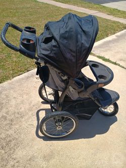 Baby Trend Expedition Jogger stroller
