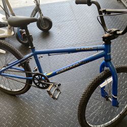 Bike -Haro Shredder Pro