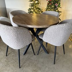 Rustic Round Dinning Table And Chairs 