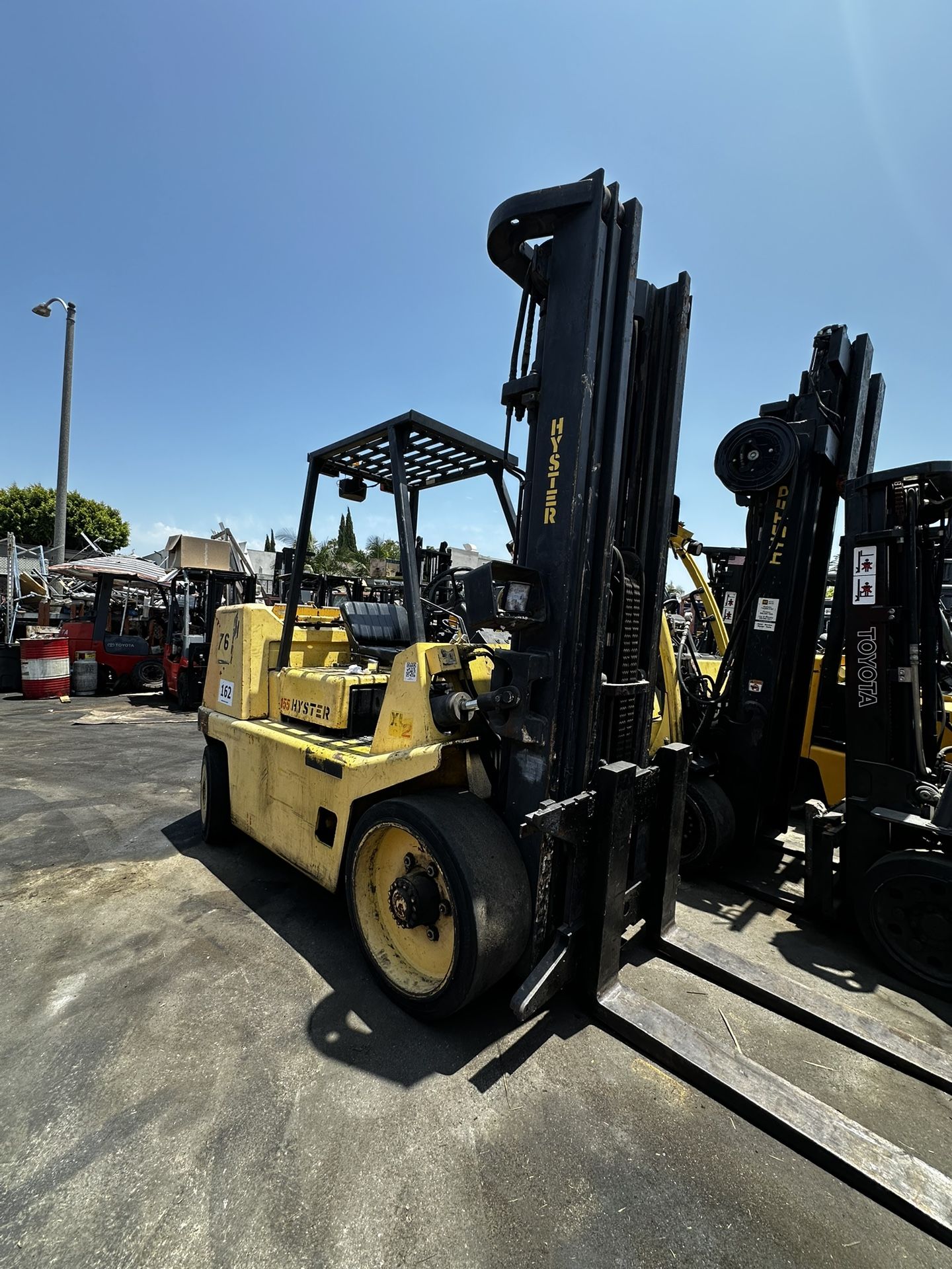 Hyster Forklift For Sale! 16,000 Lbs Capacity