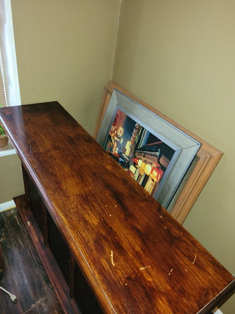 Bar Table