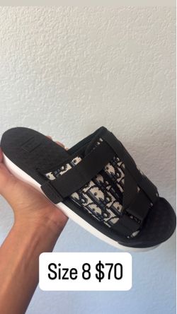 Dior slides
