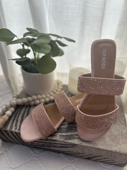 PINK SANDALS