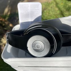 Beats Studio Pro Wireless Headphones