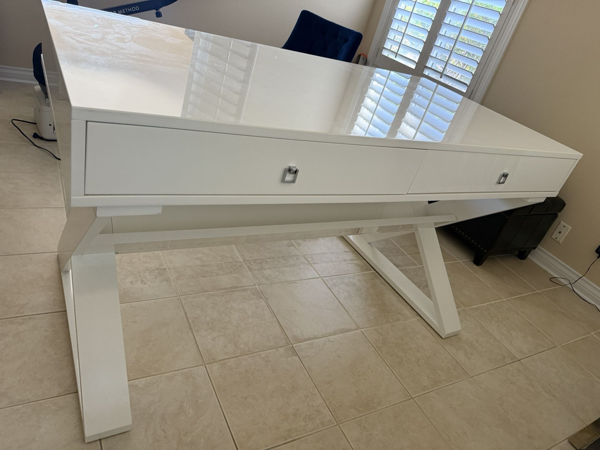 Beautiful White Z Gallerie Jett Desk