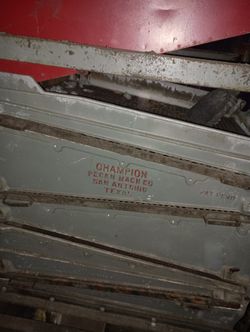 Champion Pecan Cracker