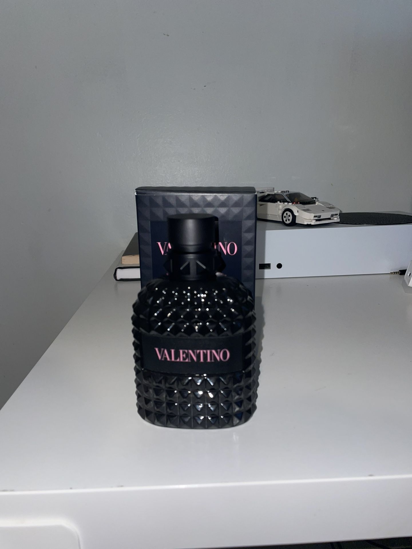 Valentino born in roma edt