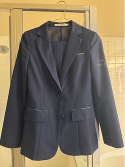 Women’- girls  navy pants suit  xs