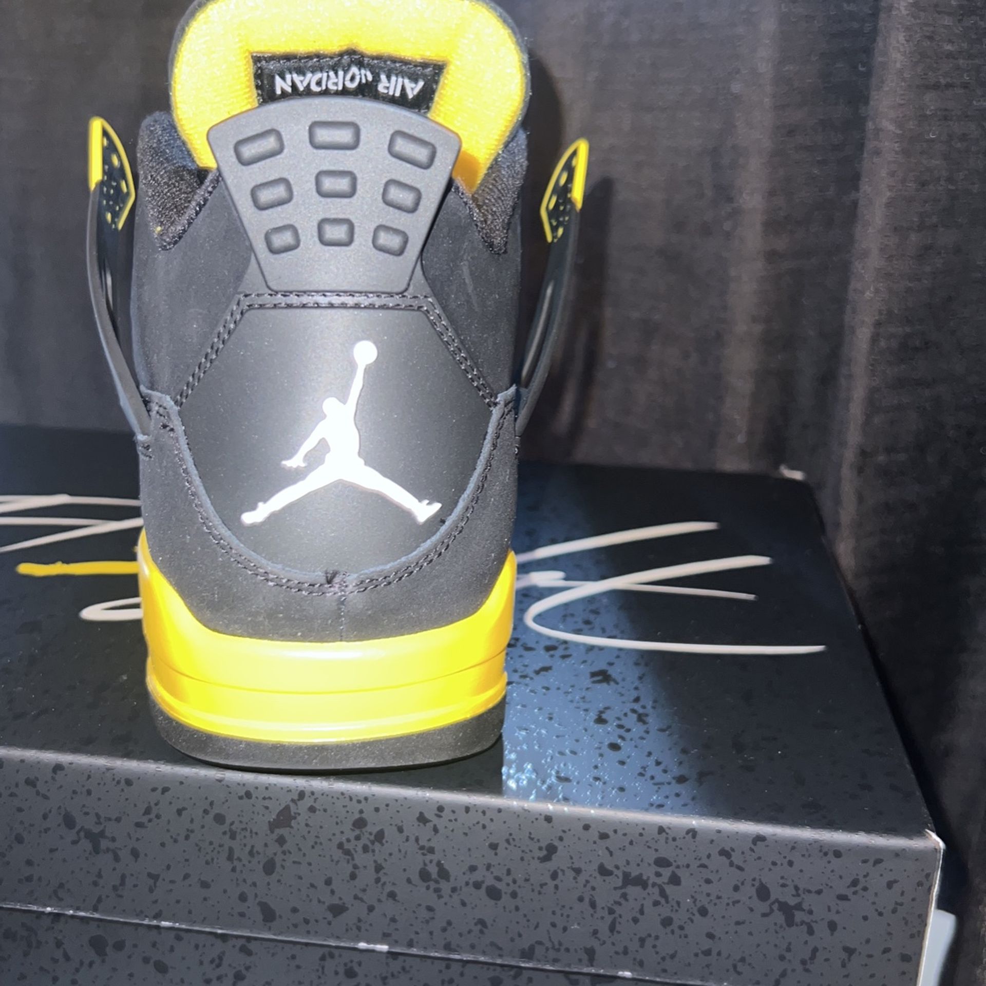 Thunder 4s