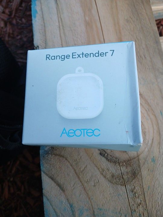 Aeotec Range Extender 7