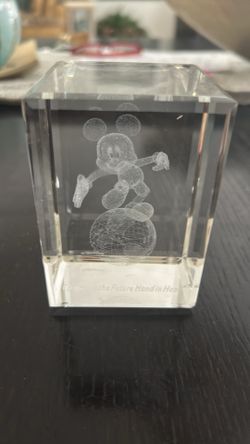 Disney Arribas Brothers "Celebrate the Future Hand in Hand" 3D Laser Crystal Cube