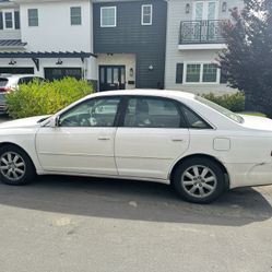Toyota avalon 2002 