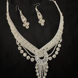 Diamond Necklace Set