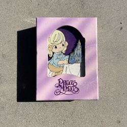 Rare Disney Pin Precious Moments 