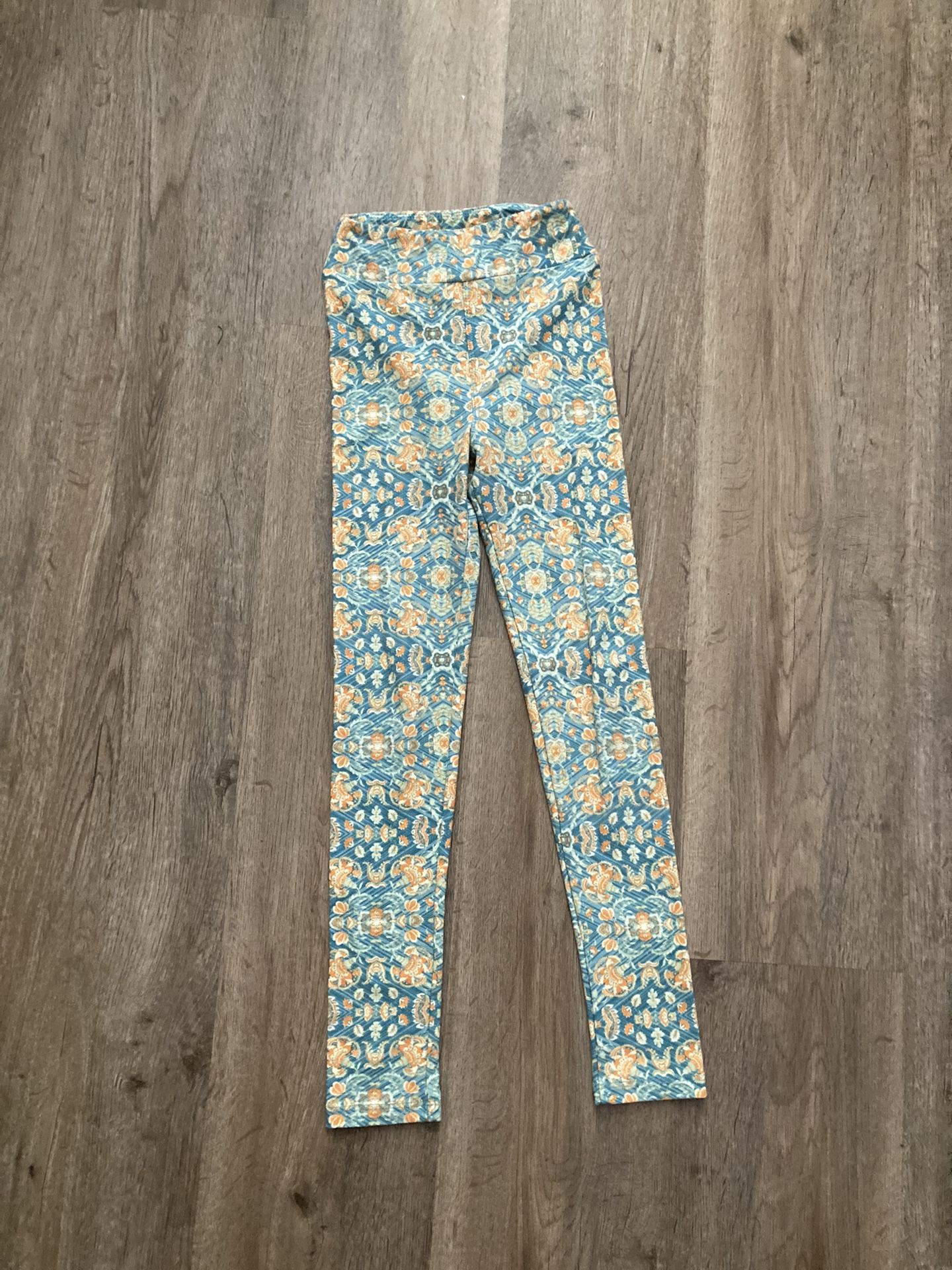 Girls Lularoe Leggings