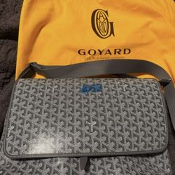 Goyard Grey Capitien Bag