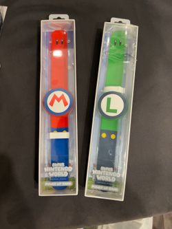 Super Nintendo World Power-Up Bands – Mario & Luigi