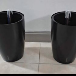 *** NEW LOW PRICE *** PAIR of 16" Black Self Watering Planters @ Lasting Creations