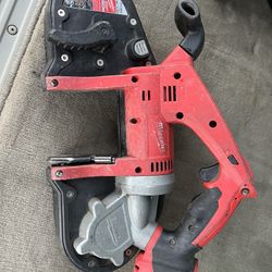 Milwaukee M 18 bandsaw