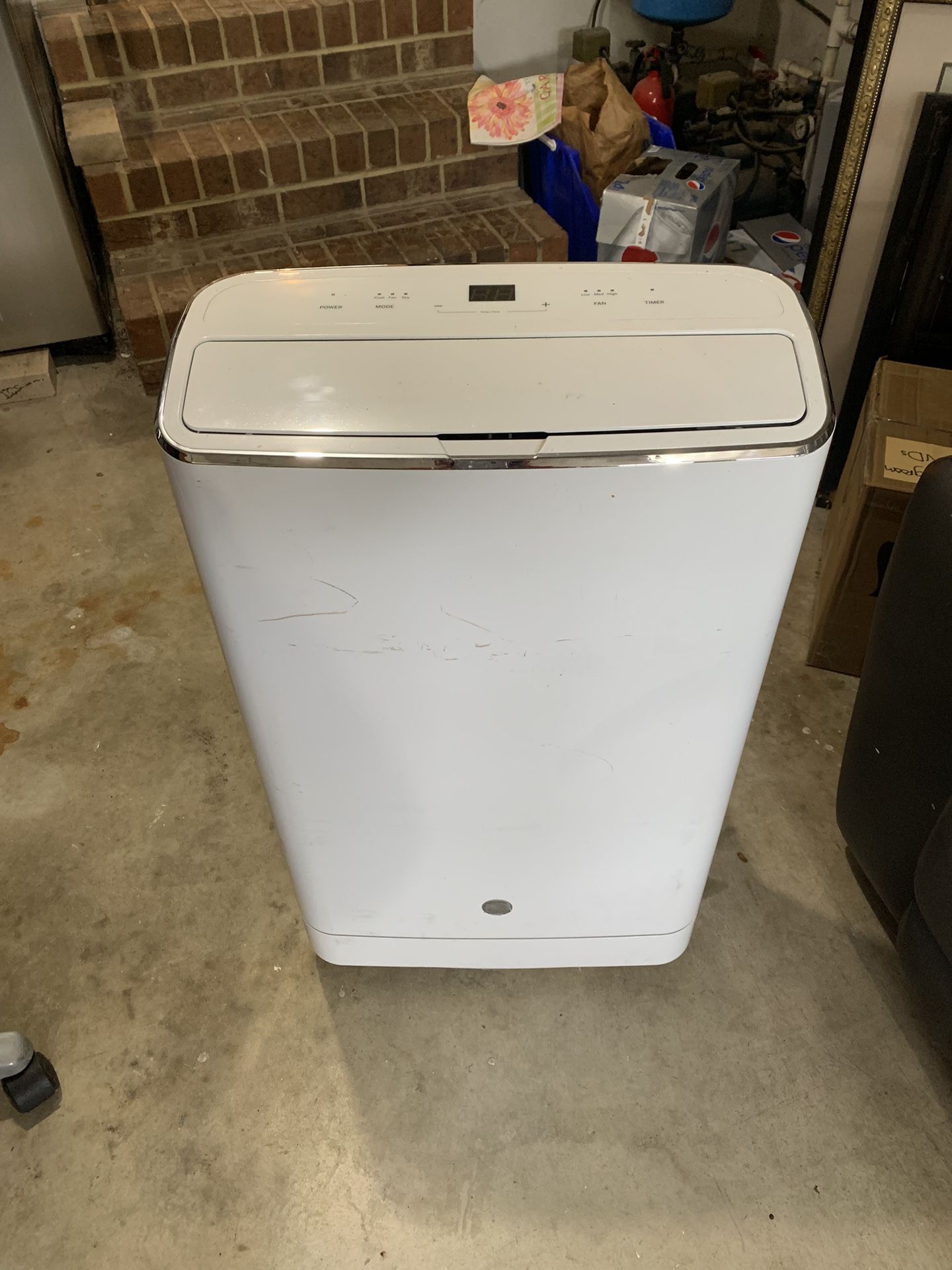 GE Portable AC Unit 13,500 BTU