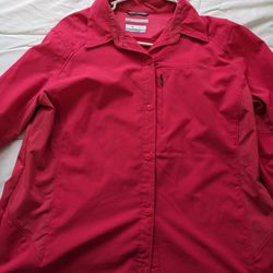 Women's Outdoor Shirt XL Red Raspberry Color Columbia 