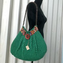 HAND KNIT HOBO BAG BY VIELRA DESIGNS ,LINING AND POCKET INSIDE,EXOTIC COCONUT /LEATHER HANDLES