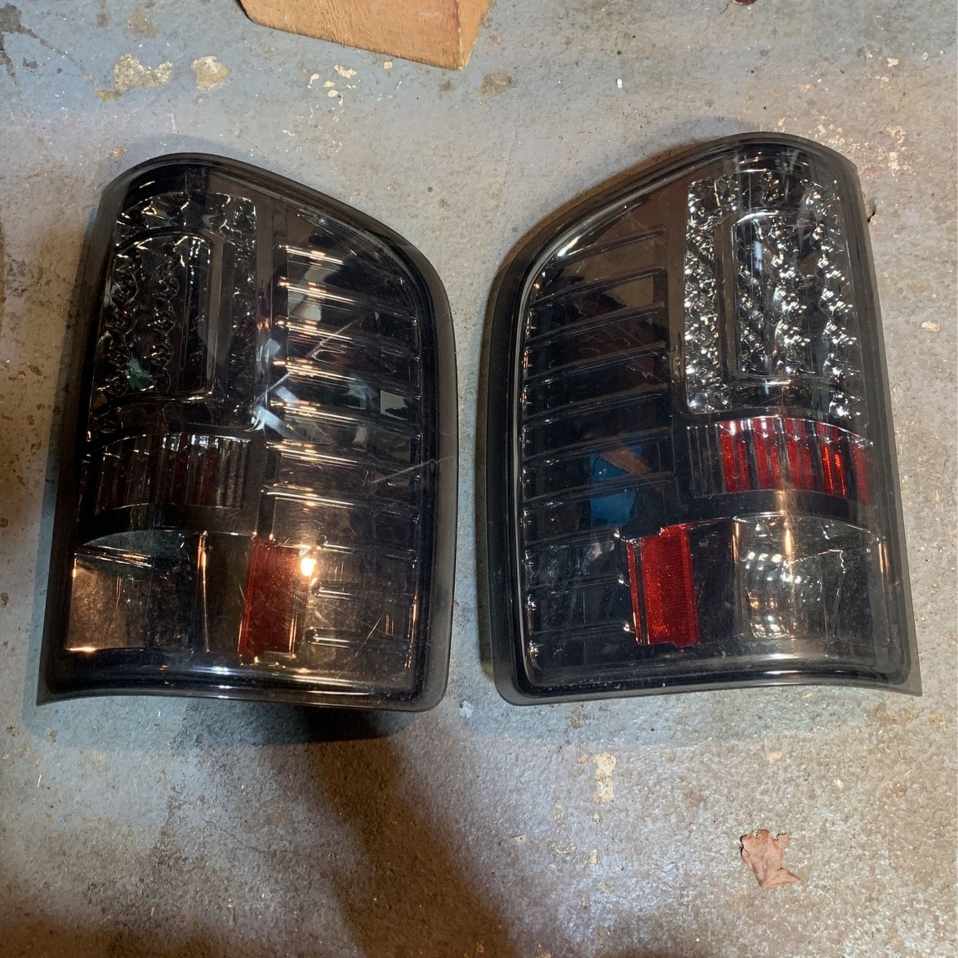 2007- 2013 Chevy Silverado Taillights