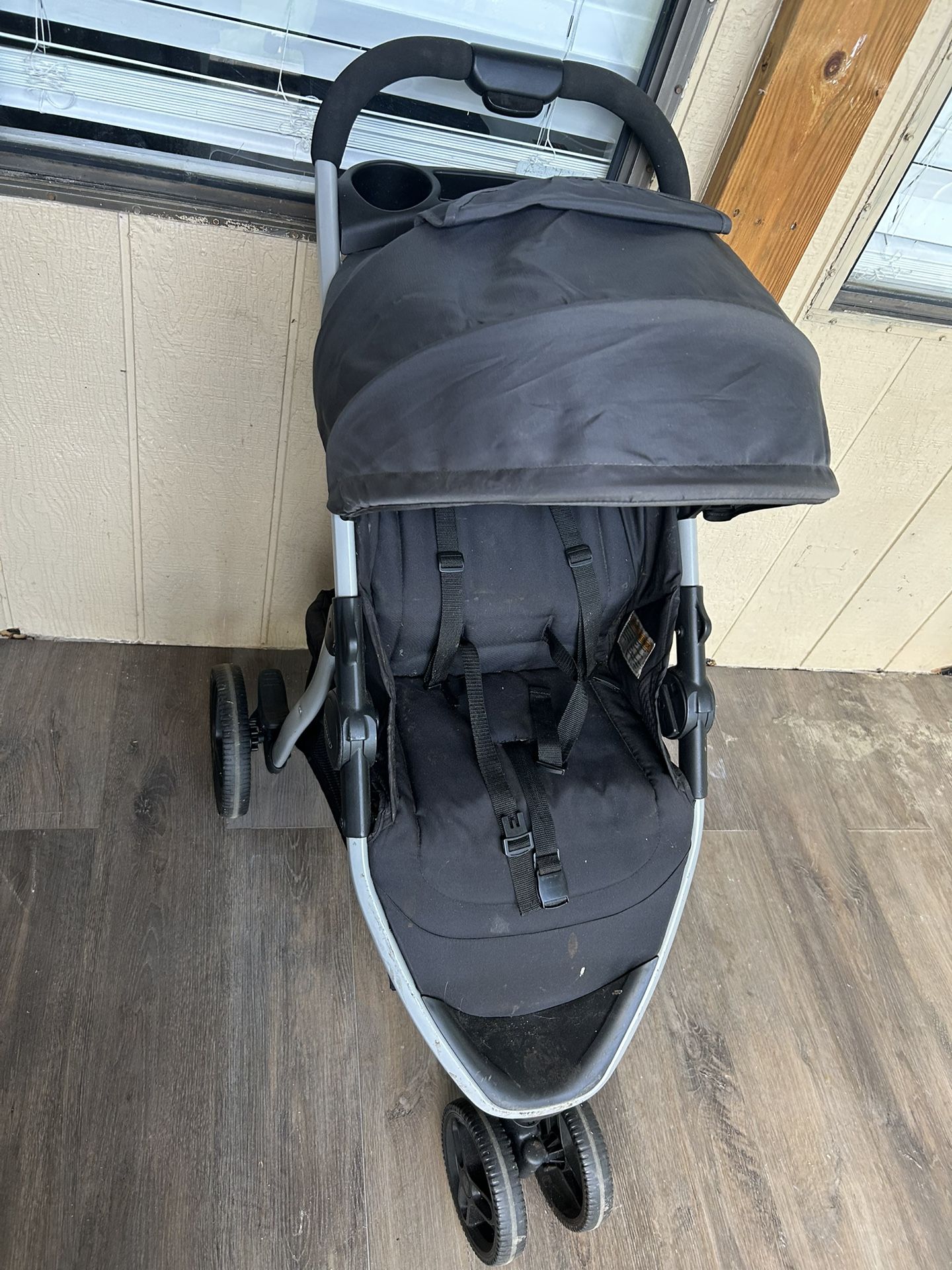 Stroller 