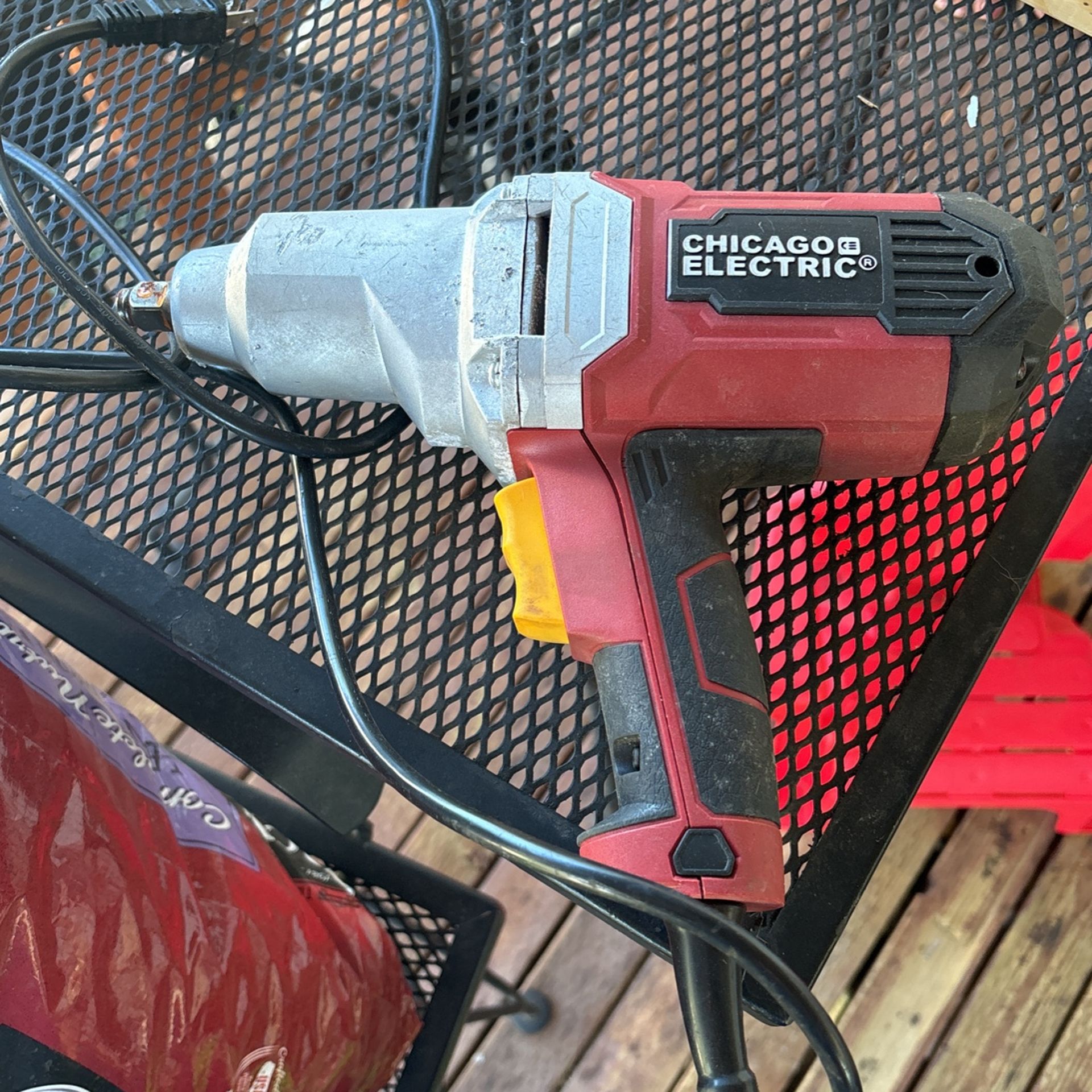 Chicago Electric 1/2 Inch Impact Wrench