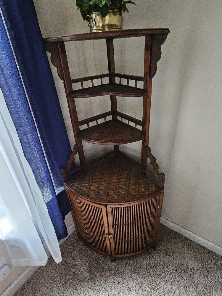 Corner Shelf