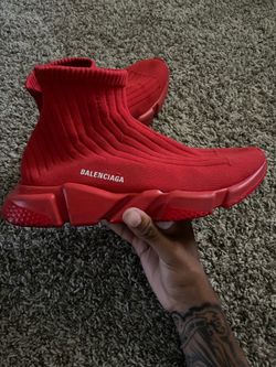 Balenciaga speeds