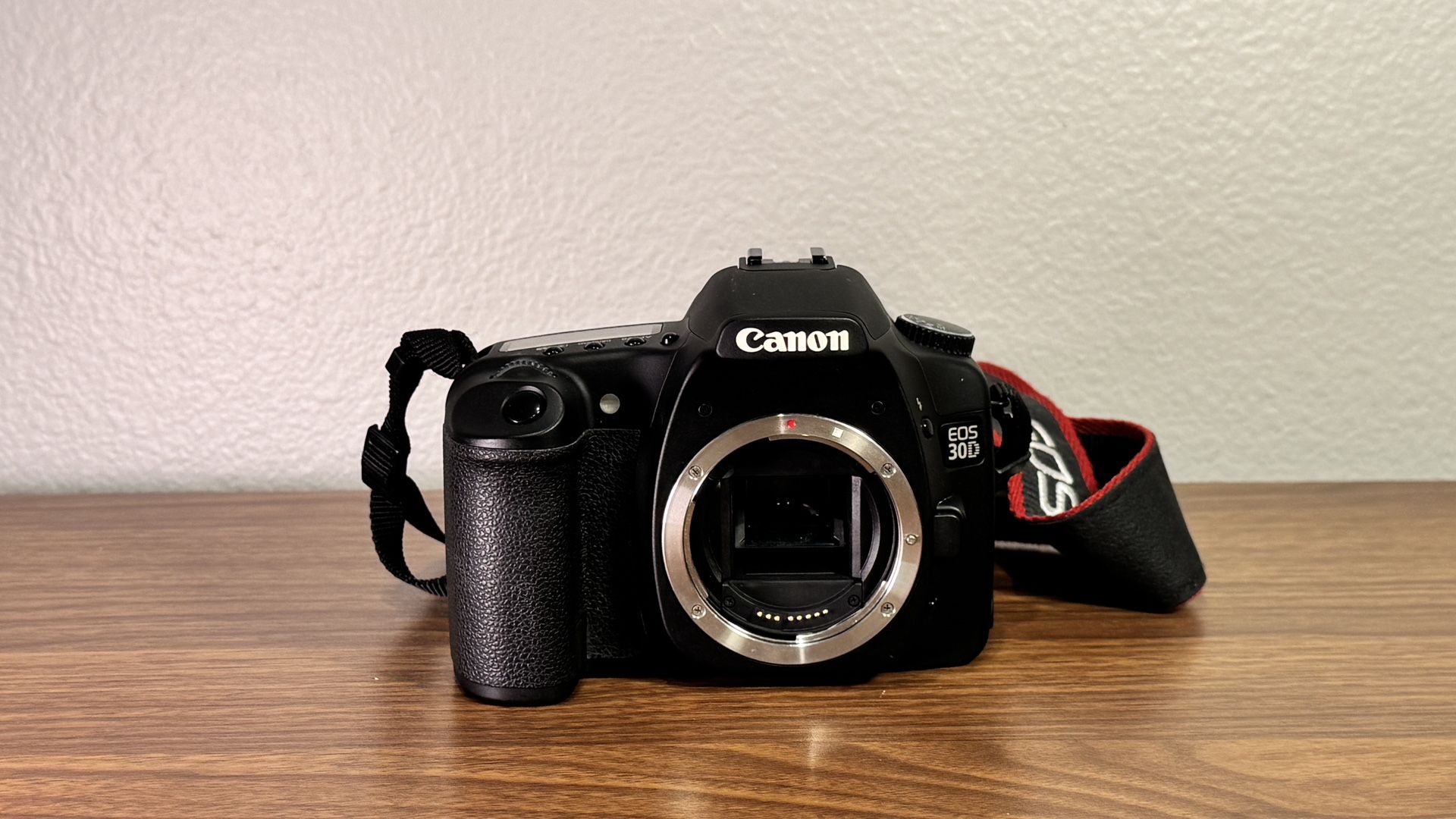 Canon 30d DSLR Camera