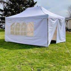 NEW! ONLY SALE! 10’ x 15′ Deluxe folding tent

