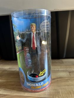 Talking Donald Trump Figurine with 17 Real Life Voice Lines