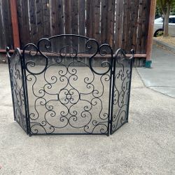 Fire Screen 