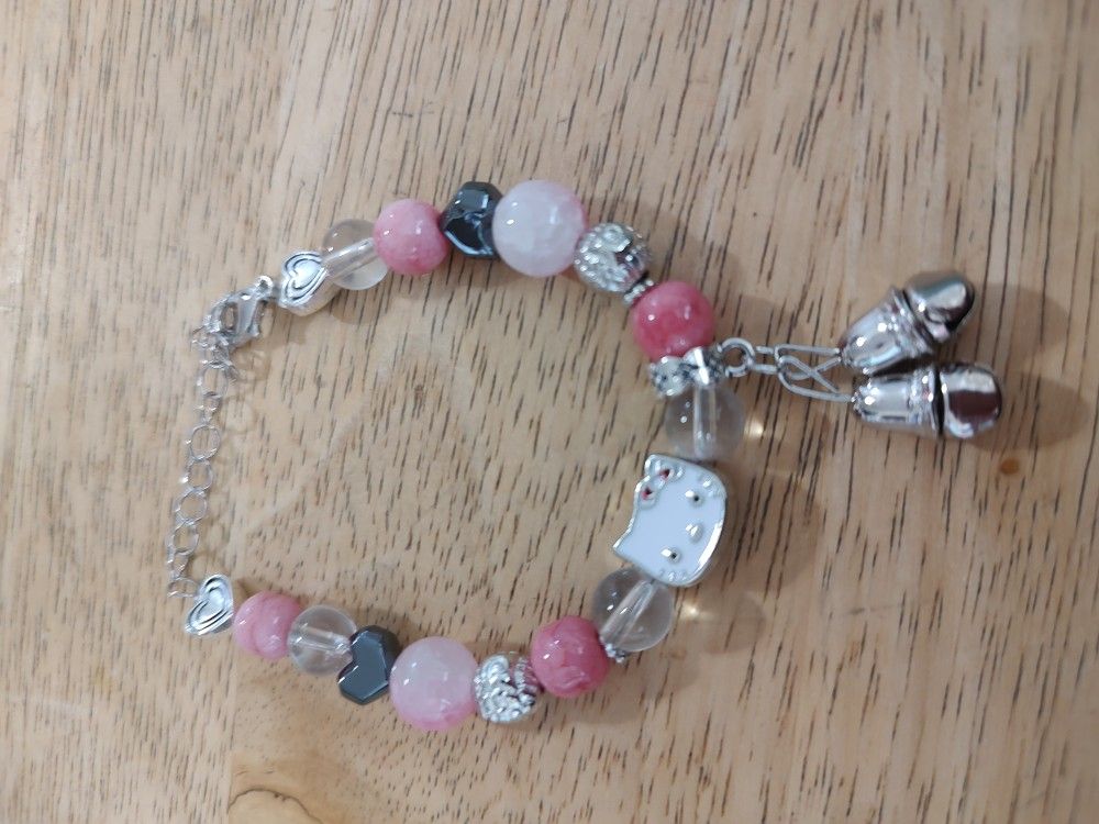 Hello Kitty Charm Bracelet With Box $15 Each