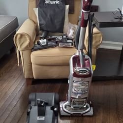 Shark Rotator Powered Liftaway True Pet Upright Vacuum
