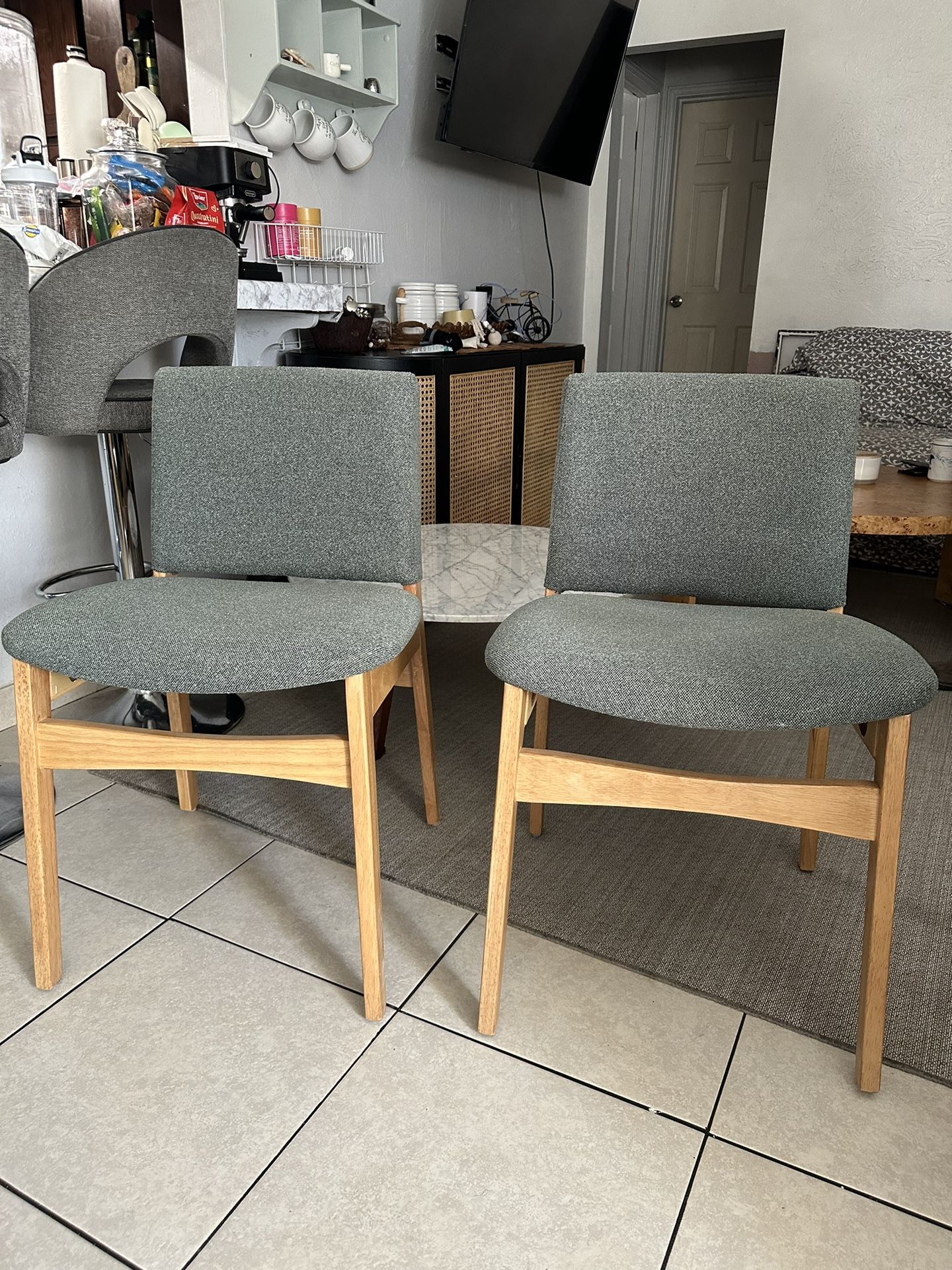 New Article Chairs