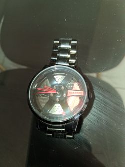 6 spoke racing rim mens watch