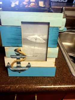 Anchor Beachy Frame