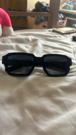 Prada PR 02ZS