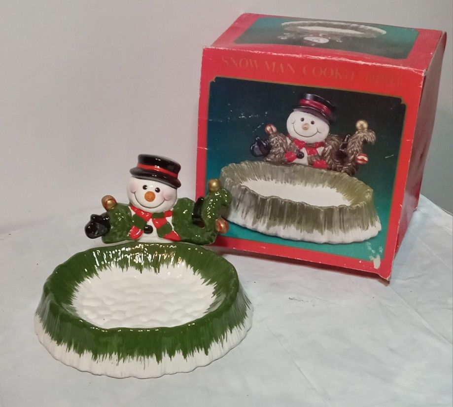 Christmas Snowman Ceramic Cookie Dish