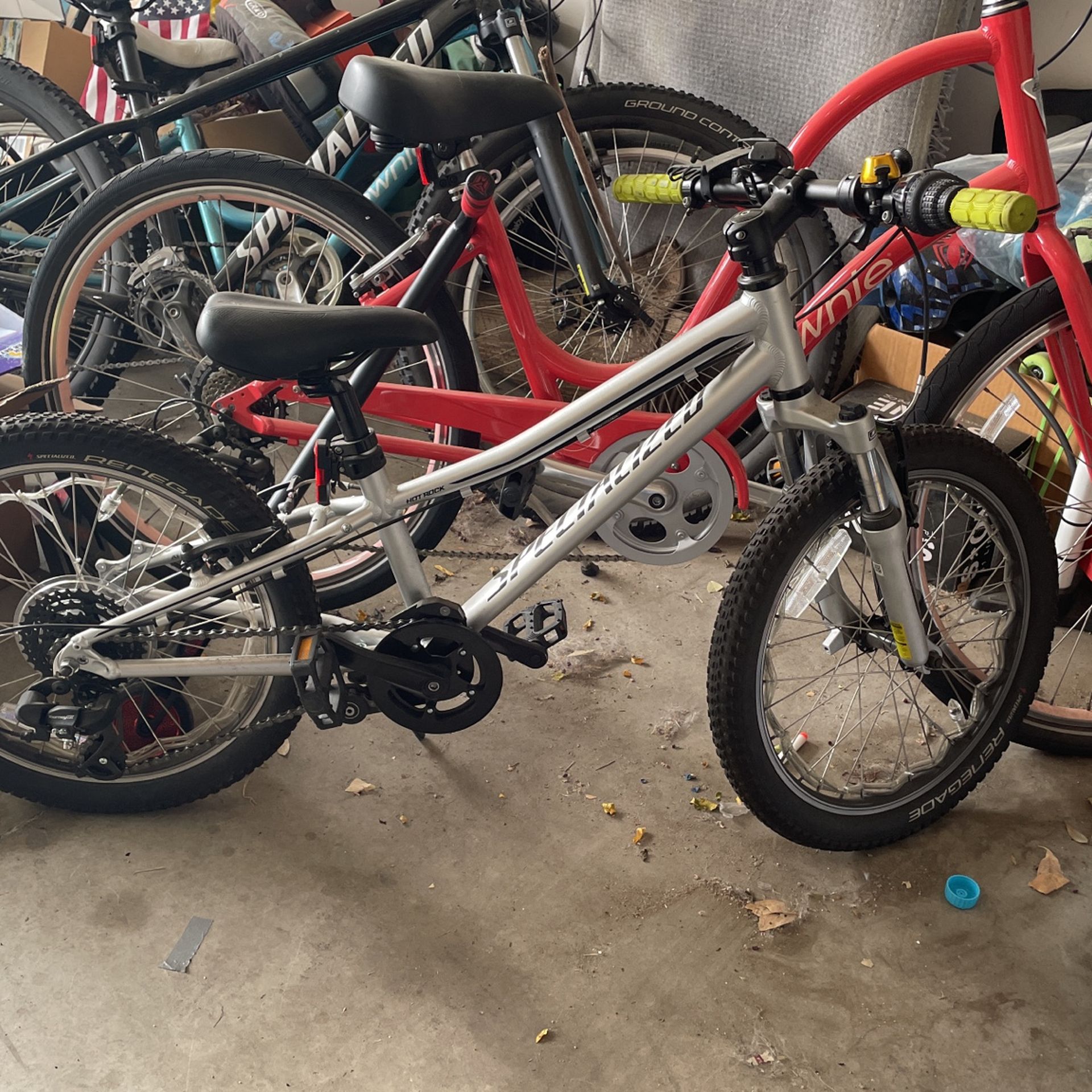 Silver Specialized Hot Rock Bike !