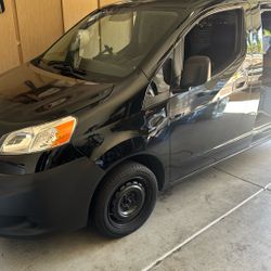 2015 Nissan NV200